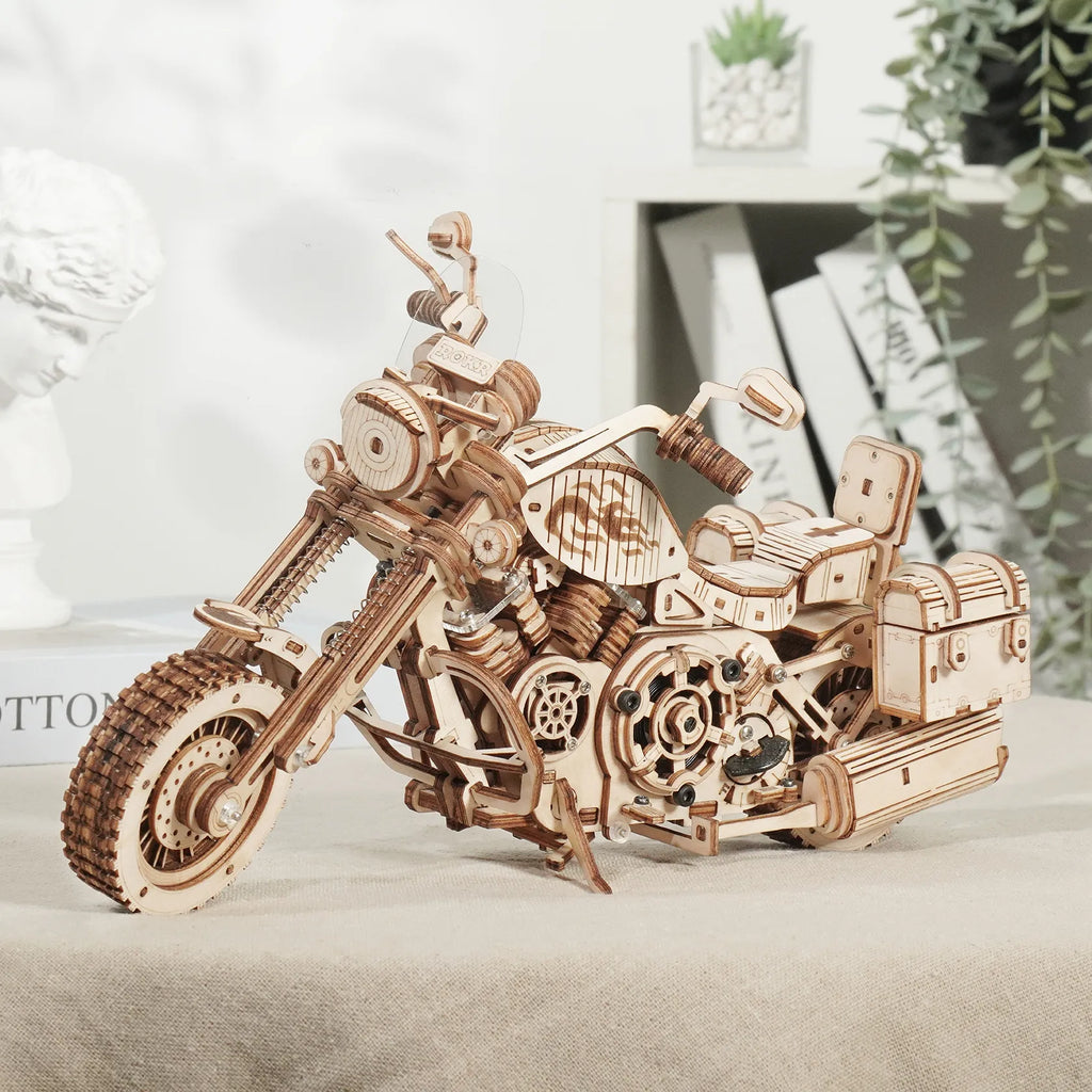 Retro cruiser motorcycle Mechanical 3D Wooden