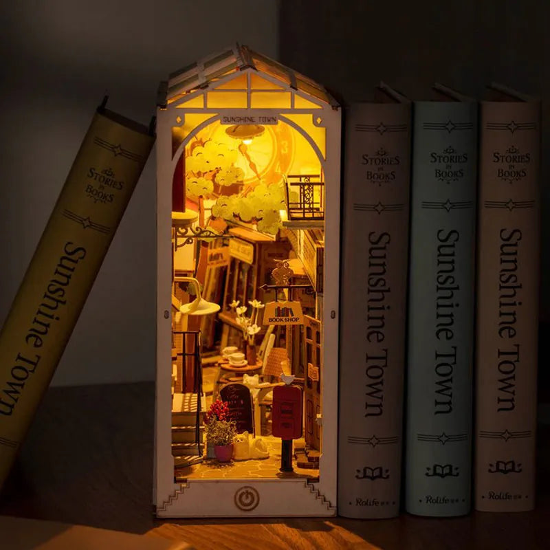 Sunshine Town Book Nook 3D