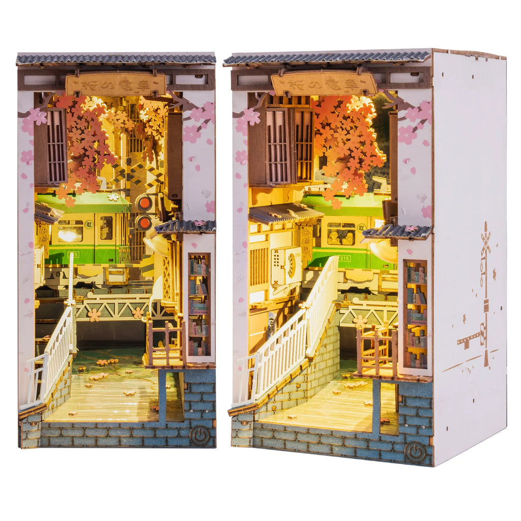 Sakura Densya Book Nook 3D